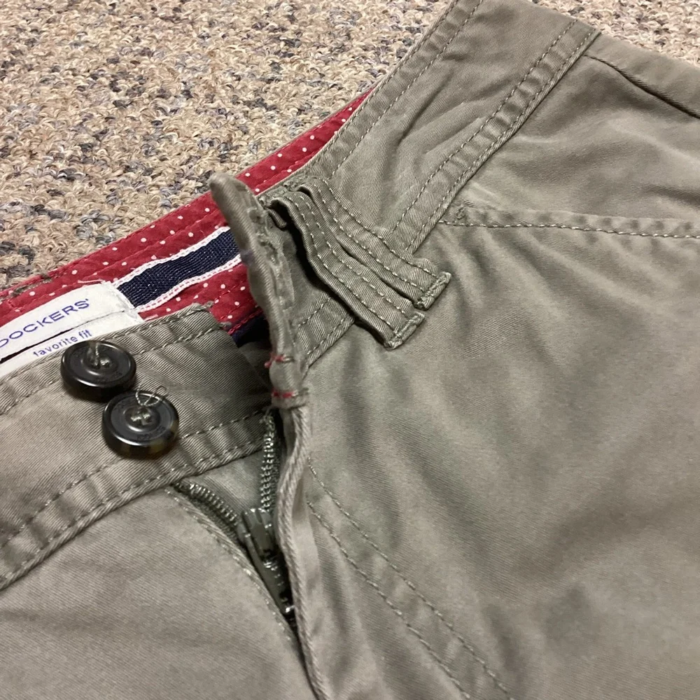Dockers Favorite Fit Olive Army Green Twill Chino Pants * Size 4 - Picture 4 of 16